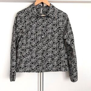 Hanna Andersson Button Up Womens 8 Whimsigoth Winter Monochrome Dark Floral